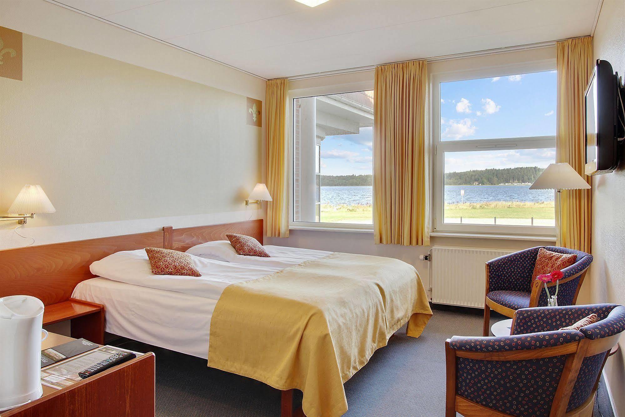 Hotel Pinenhus Glyngore ภายนอก รูปภาพ